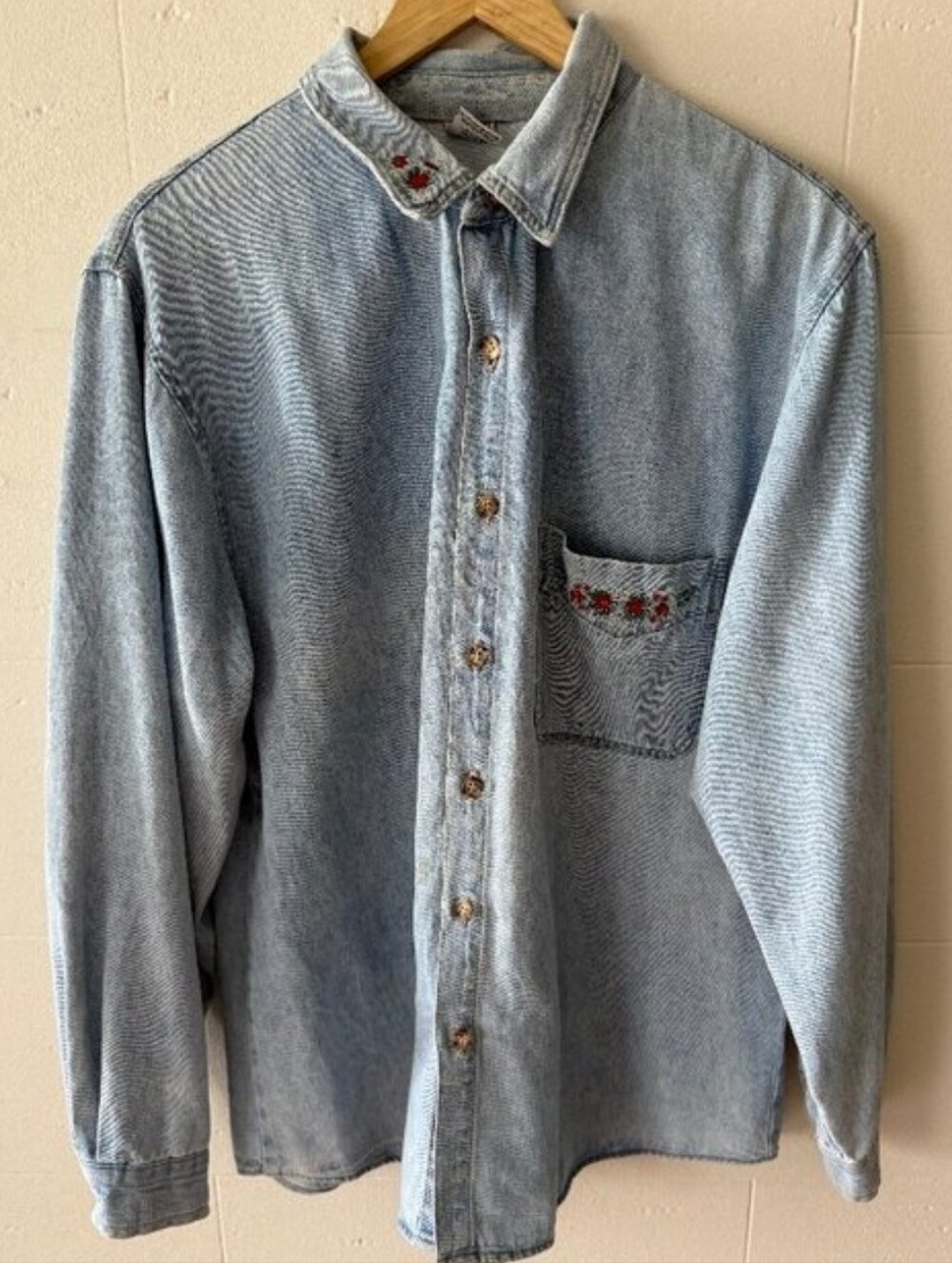 Vintage Embroidered Denim Button Down Shirt Floral Cottagecore 100% Cotton